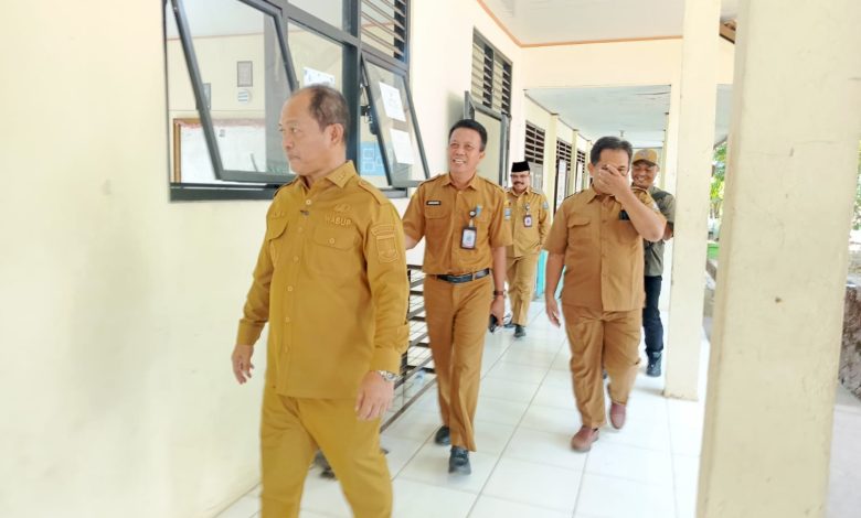Wabup Najib Sebut Pendaftar SMP Overload